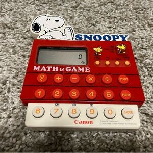 Vintage Snoopy game/calculator